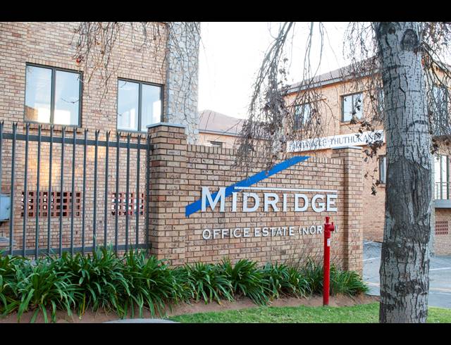 658M² OFFICE FOR SALE IN MIDRIDGE PARK